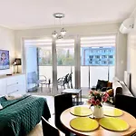 Baltic Comfort - Free Swimming Pool, Saunas & Fitness - Kasprowicza 20 Apartmán *
