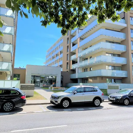 Апартаменти Baltic Comfort - Free Swimming Pool, Saunas & Fitness - Kasprowicza 20